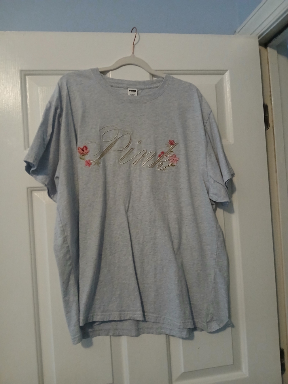 PINK Victoria's Secret Light Gray Tee with Pink Floral Script